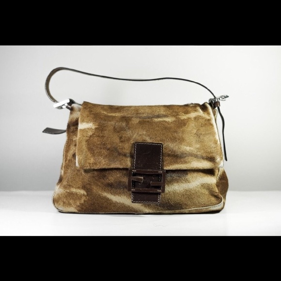 Fendi Handbags - Fendi baguette brown fur bag